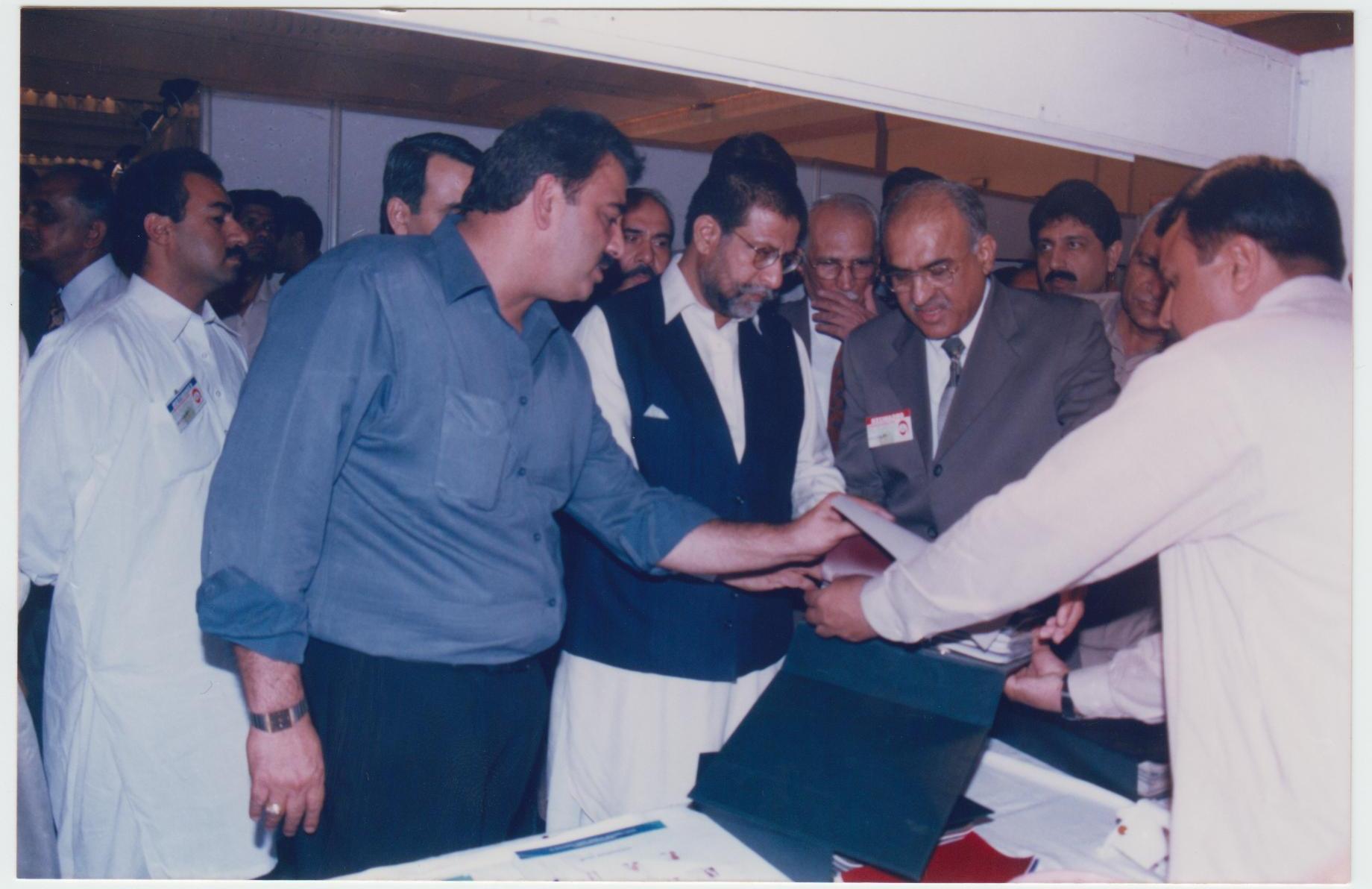  PAPS 2004 